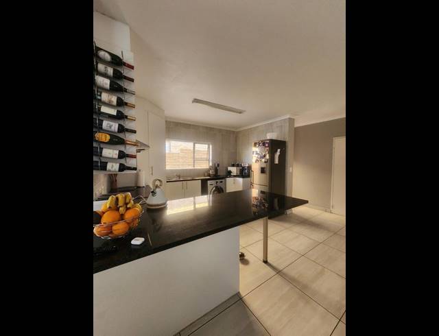 3 BEDROOM PROPERTY TO RENT IN NORTH RIDING